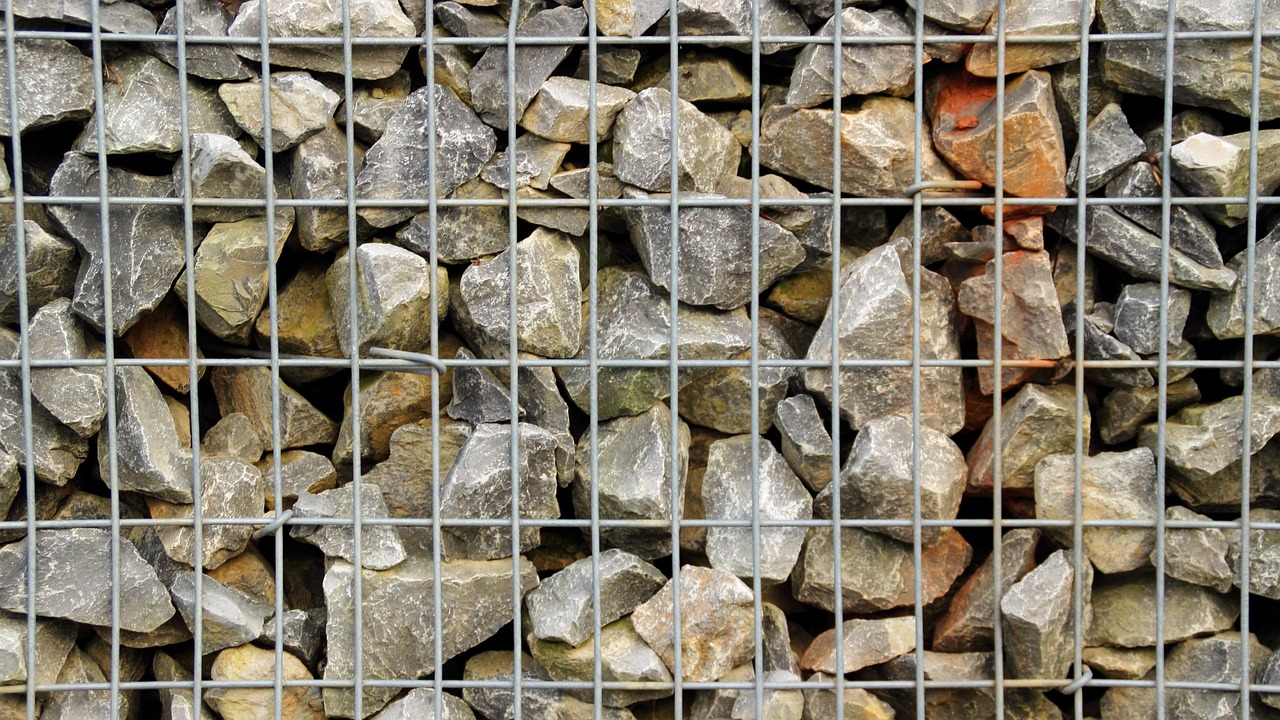 découvrez le mur en gabion, une solution durable et esthétique pour aménager votre jardin, retenir la terre et créer des espaces extérieurs uniques.